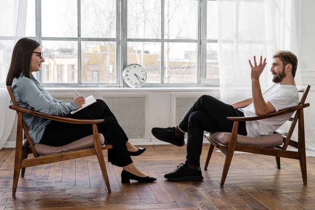gay-friendly-therapist